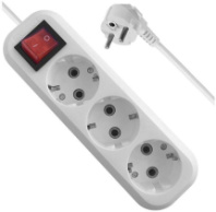 Сетевой удлинитель DEFENDER L330 3 розетки, 16А, 3500Вт, 5м, заземление, выкл., белый